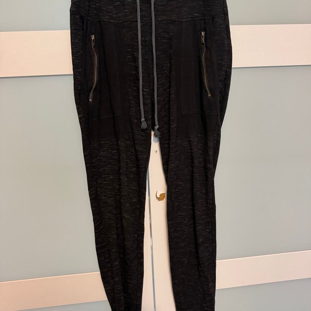 Abercrombie & Fitch Women’s Jogger Pants XS Black Marled Drawstring Zip Pocket